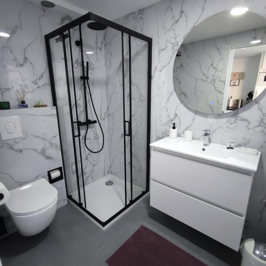Apartment Villa Ksenija Остенде Екстериор снимка