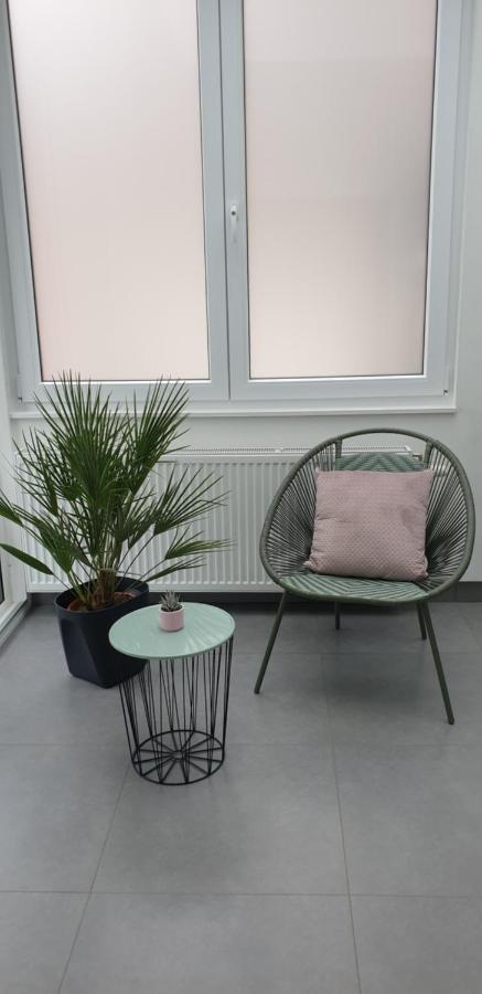 Apartment Villa Ksenija Остенде Екстериор снимка